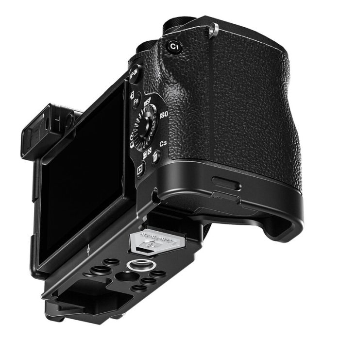 Leofoto L-bracket για Sony Alpha A6700 - Image 3
